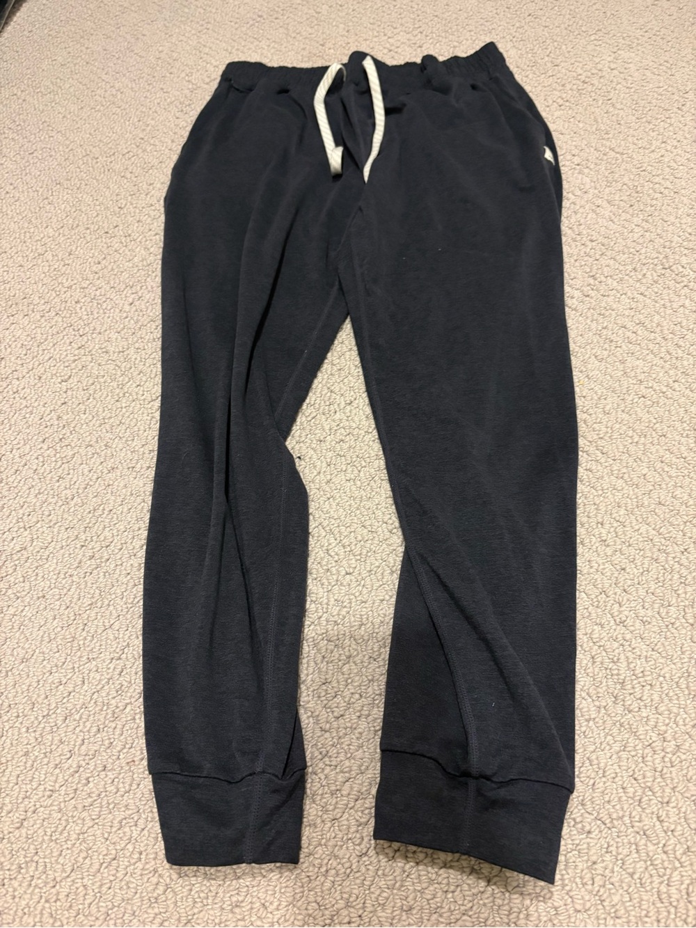 Vuori Performance Navy Jogger Pants with White Drawstring